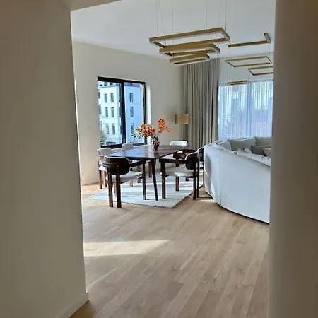Luxury 2-bedroom Apart Appartamento